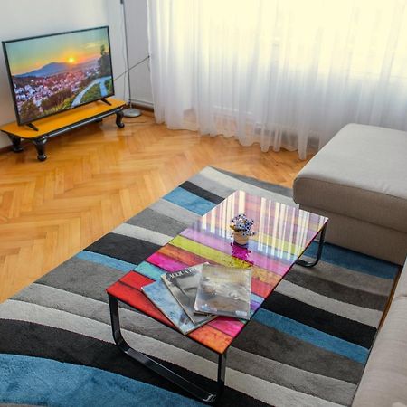 Sunshine Apartment Braşov Exterior foto
