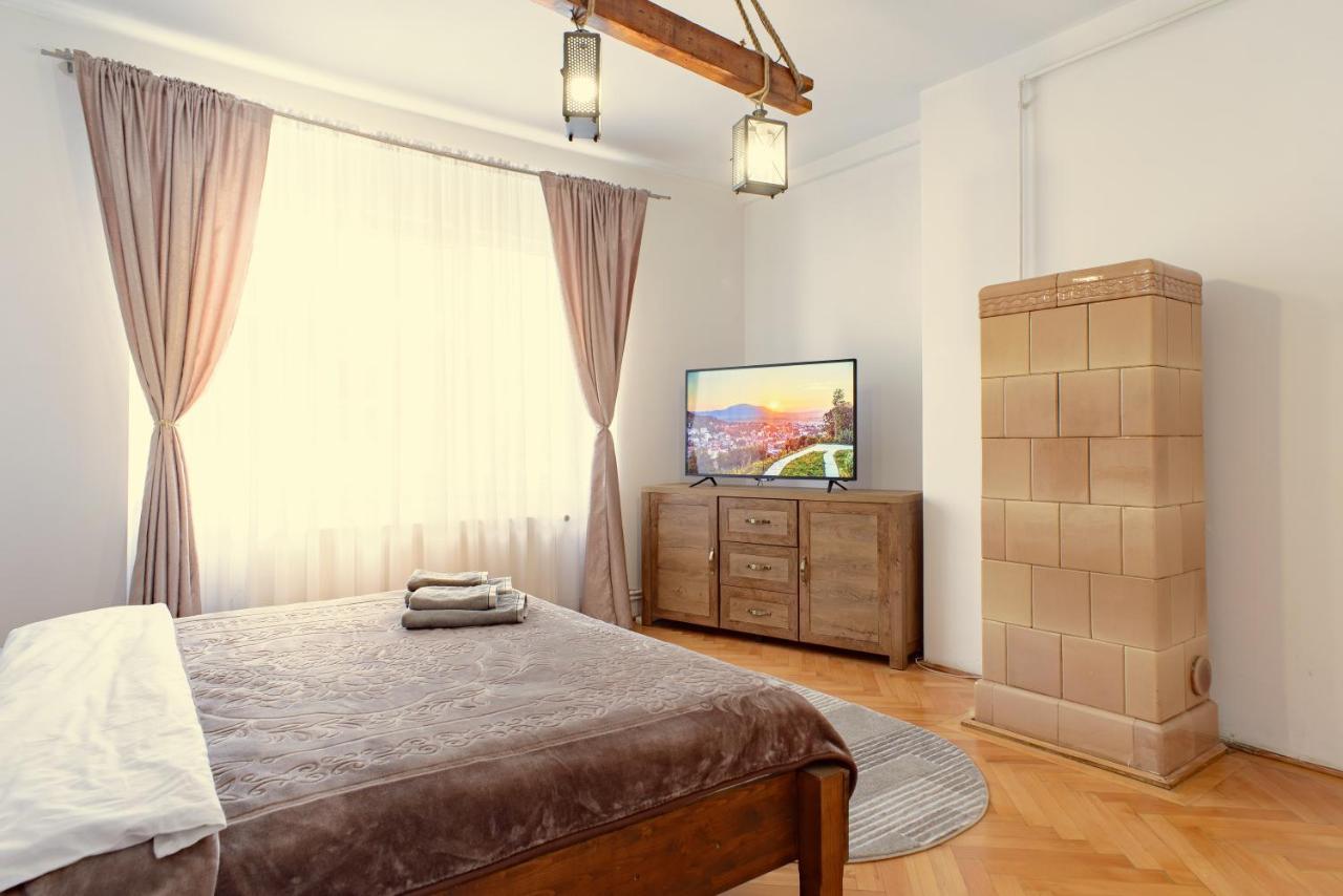 Sunshine Apartment Braşov Exterior foto